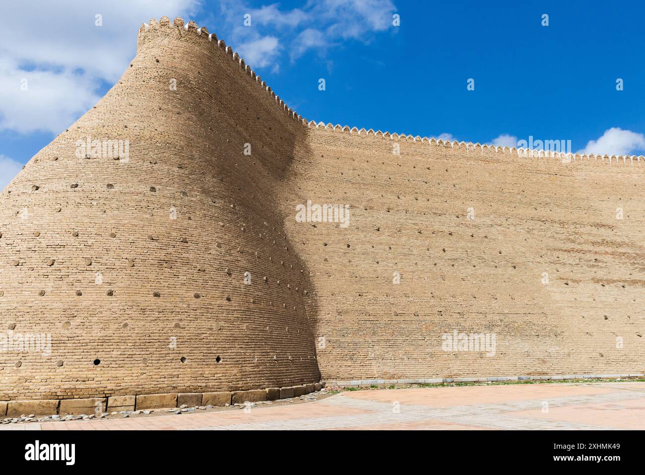 Arche Buchara, massive Festung in Usbekistan, die ursprünglich um das 5. Jahrhundert n. Chr. erbaut und besetzt wurde Stockfoto