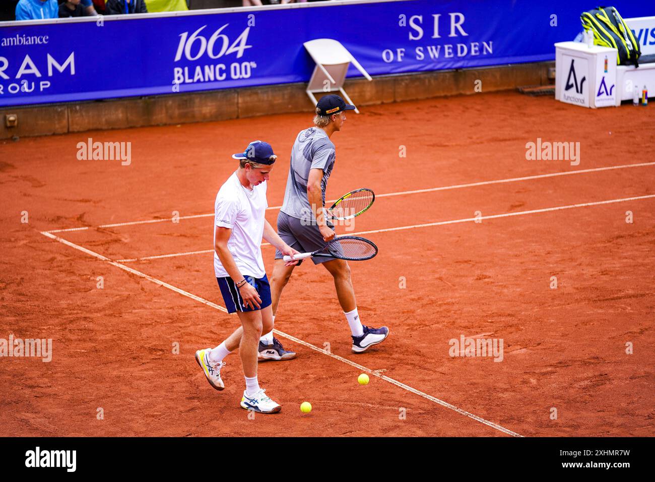 Båstad, ATP 250, Schweden, 07 15 2024, Leo Borg spielt die erste Doppel-Runde mit William Rejchtman Vinciguerra. Morgen wird Leo Borg die erste Runde der Singles gegen Rafael Nadal spielen, beide erhalten beim Turnier eine Wildcard. Leo BorgRafa Nadal spricht mit den Medien. Quelle: Daniel Bengtsson/Alamy Live News Stockfoto