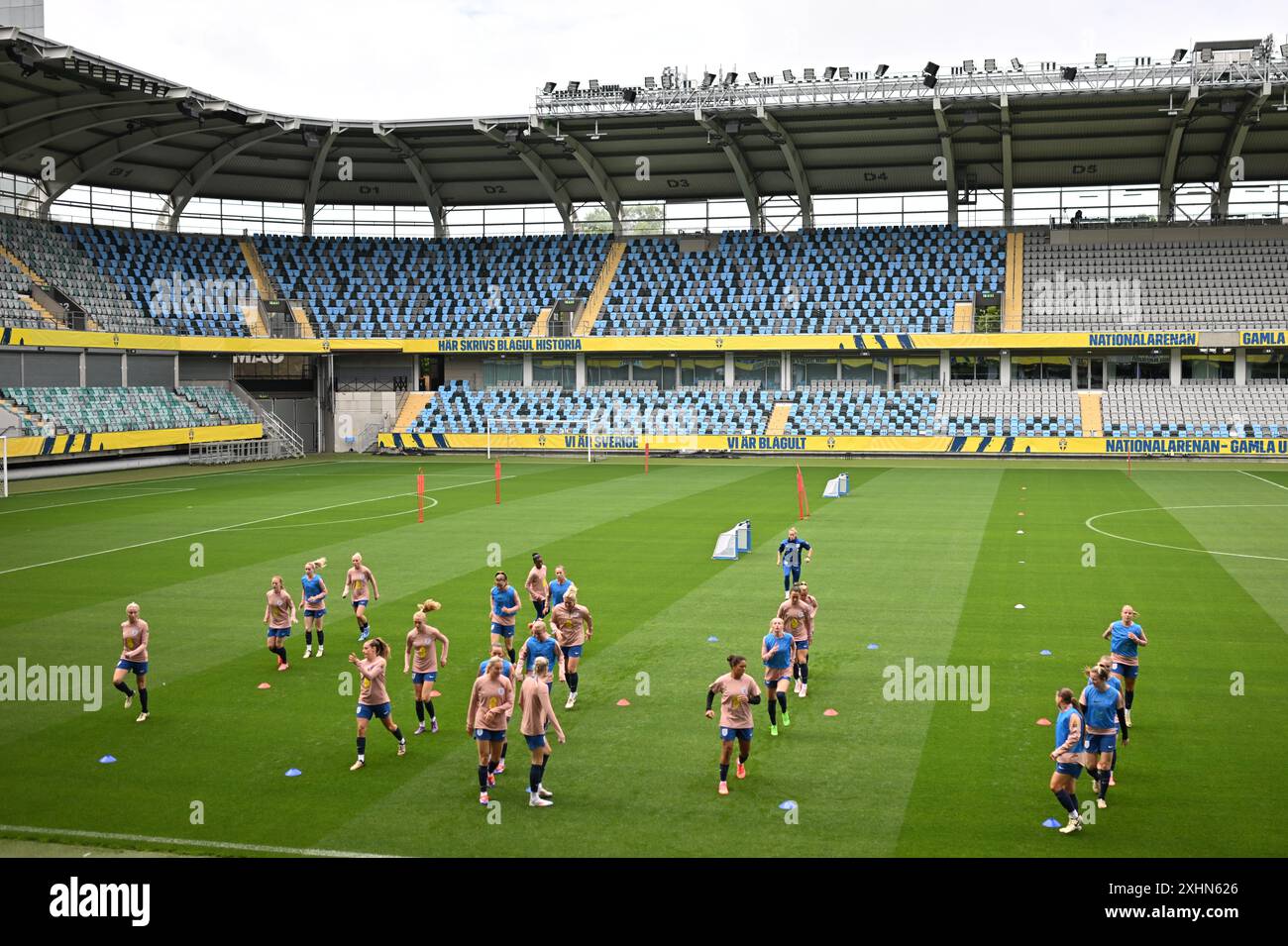 GÖTEBORG, SCHWEDEN 20240715Die englische Frauen-Nationalmannschaft in Aktion während eines Trainings in Gamla Ullevi in Göteborg, Schweden, am 15. Juli 2024, am Vorabend des Qualifikationsspiels der UEFA Frauen-Euro zwischen Schweden und England. Foto: Bjorn Larsson Rosvall/TT/Code 9200 Credit: TT News Agency/Alamy Live News Stockfoto
