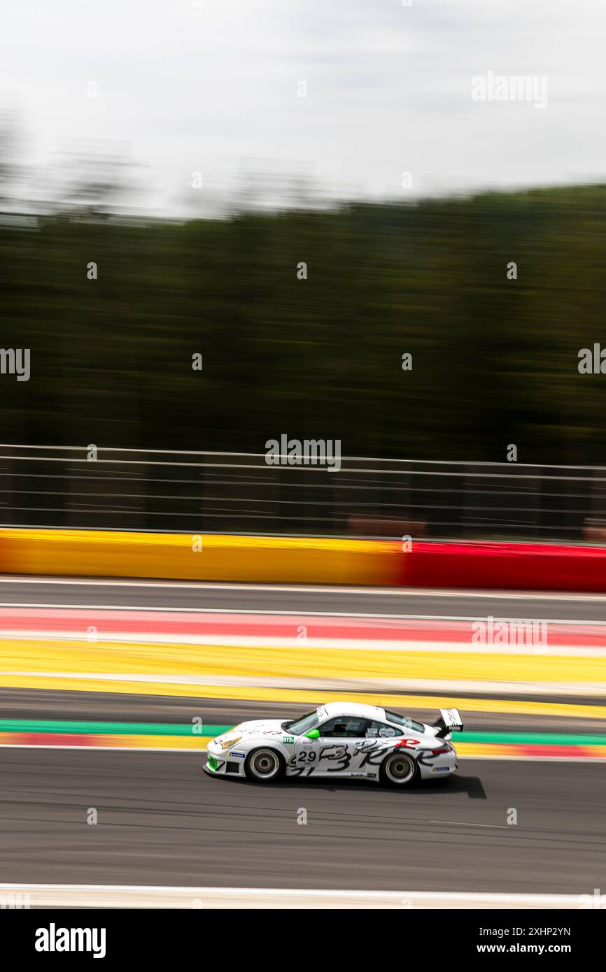 Franchorchamps, Belgien, 29. Juni 2024, #29 Christian Traber/Nicolas Traber (CH/CH) - Porsche 996 GT3-RSR/2006 während des CrowdStrike Spa 2024 24 Stunden Stockfoto