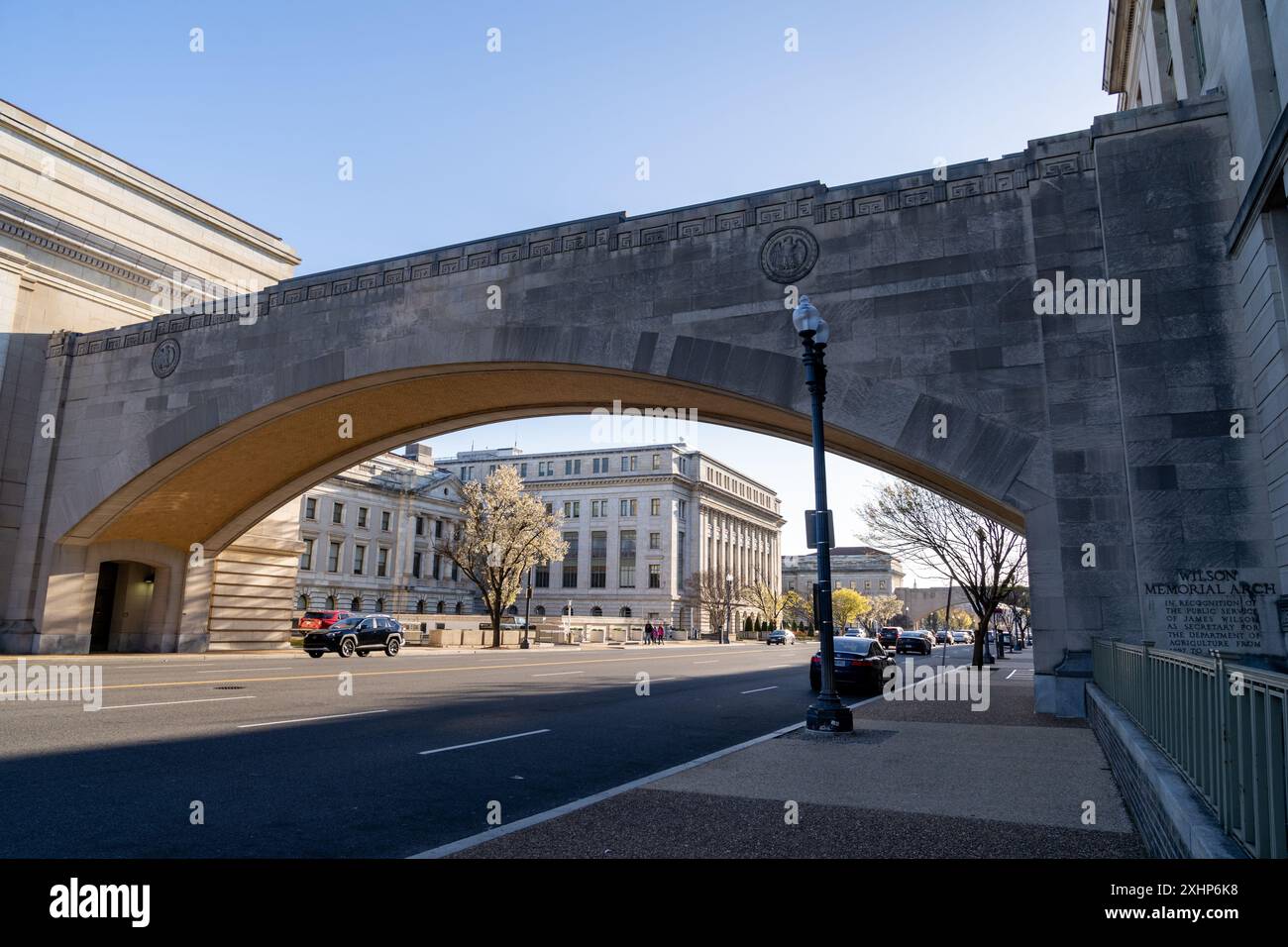 Washington, D.C. – 25. März 2024: Wilson Memorial Arch Bridge in Downtown D.C. Stockfoto