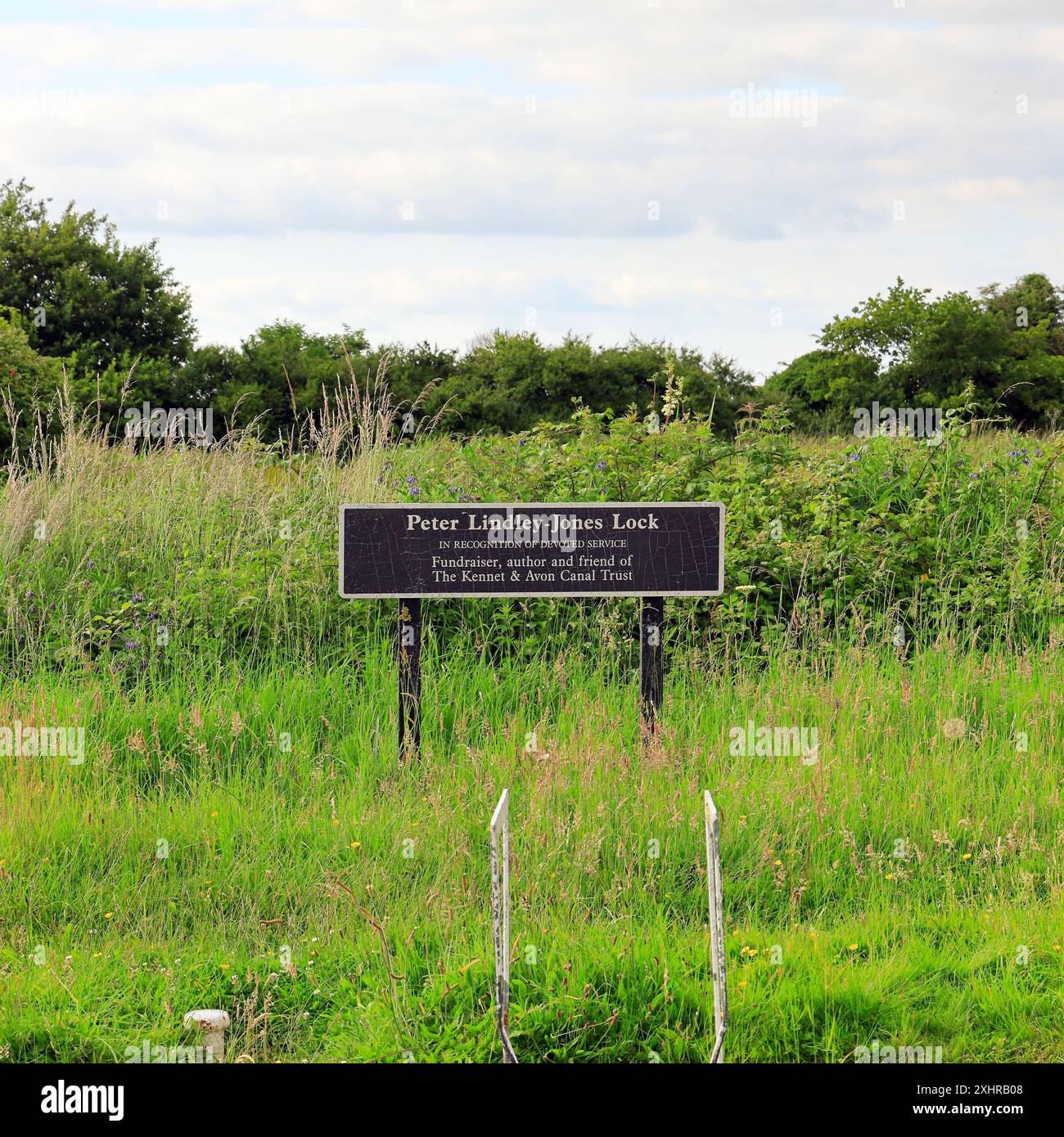 Peter Lindley-Jones Lock, der Kennett & Avon Canal bei Devizes. Vom Juli 2024. Sommer. Stockfoto