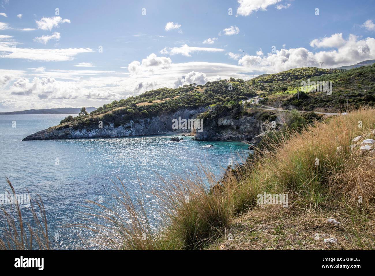 Tolle typisch griechische Landschaft, mediterrane Natur Griechenlands. Landschaftsaufnahmen tagsüber auf Zakynthos, Ionischen Inseln Stockfoto