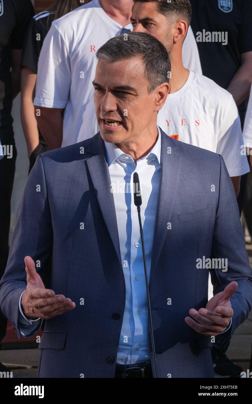 Pedro Sanchez während der Feier der UEFA EURO 2024 auf der Plaza de Colon in Madrid, am 15. Juli 2024 Spanien Stockfoto Pedro Sanchez während der Feier der UEFA EURO 2024 auf der Plaza de Colon in Madrid, am 15. Juli 2024 Spanien Stockfoto