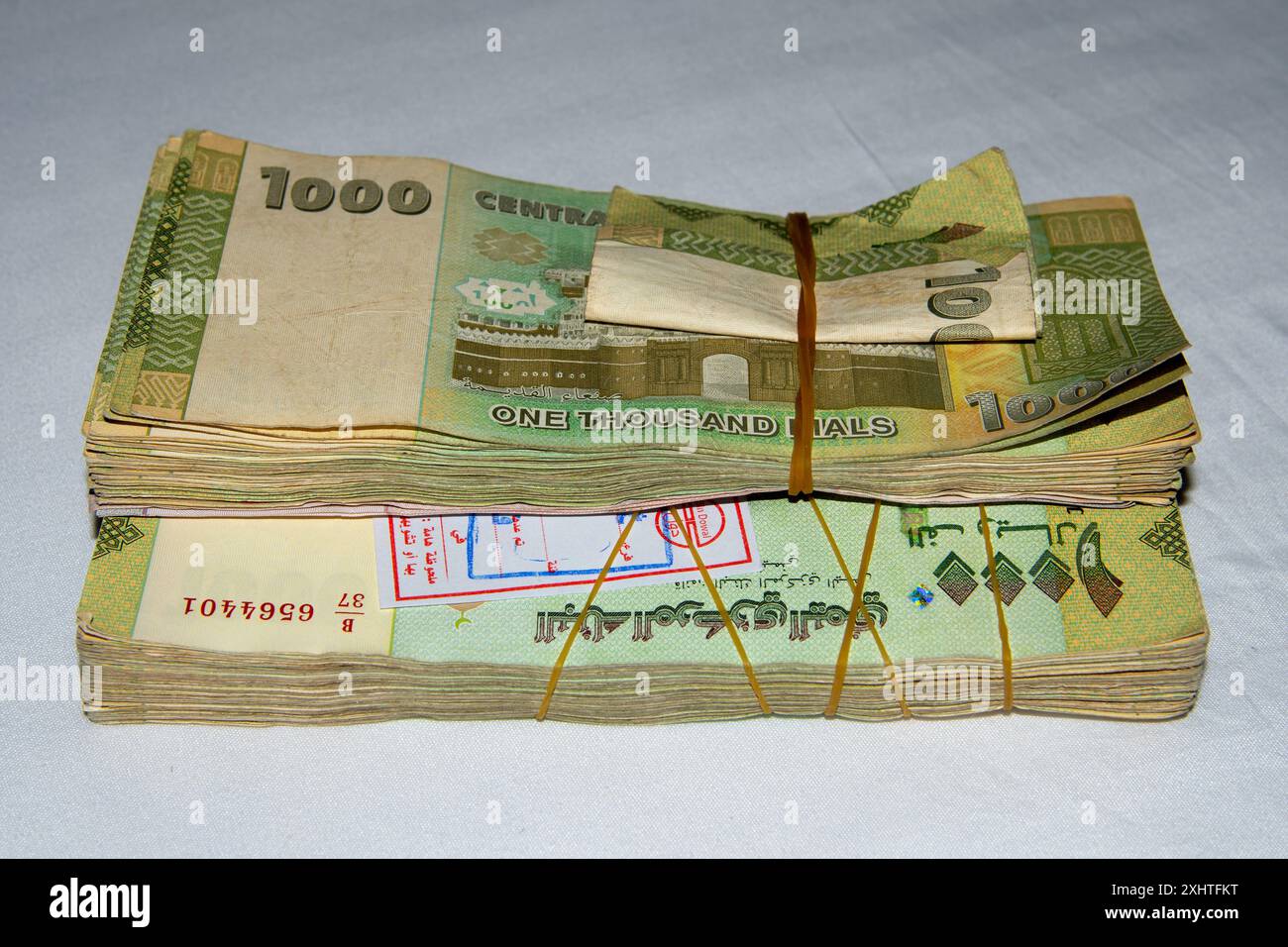 100 Dollar in jemenitischen Rials Stockfoto