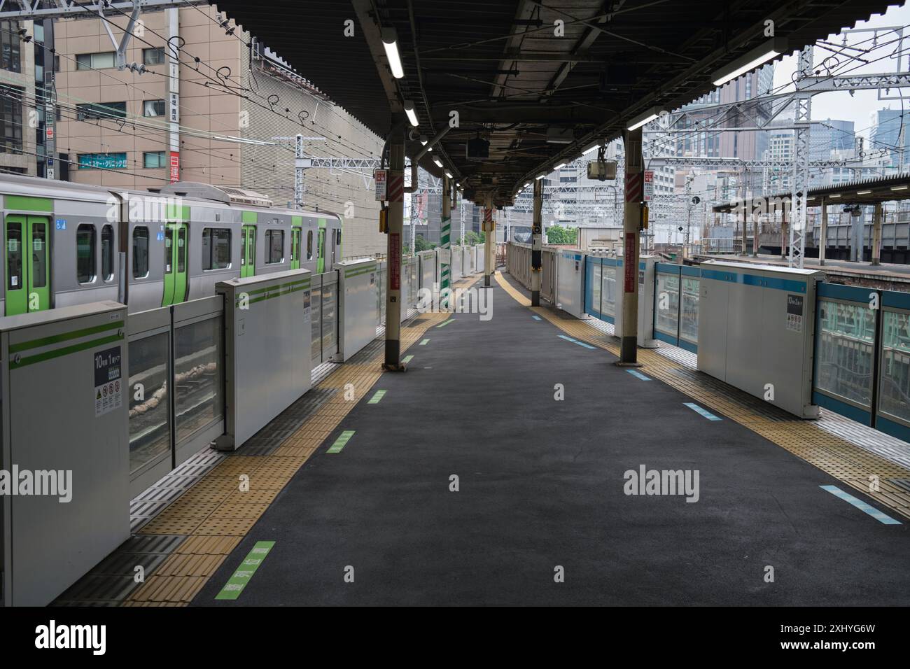 Bahnhof Shimbashi Tokio Japan Stockfoto