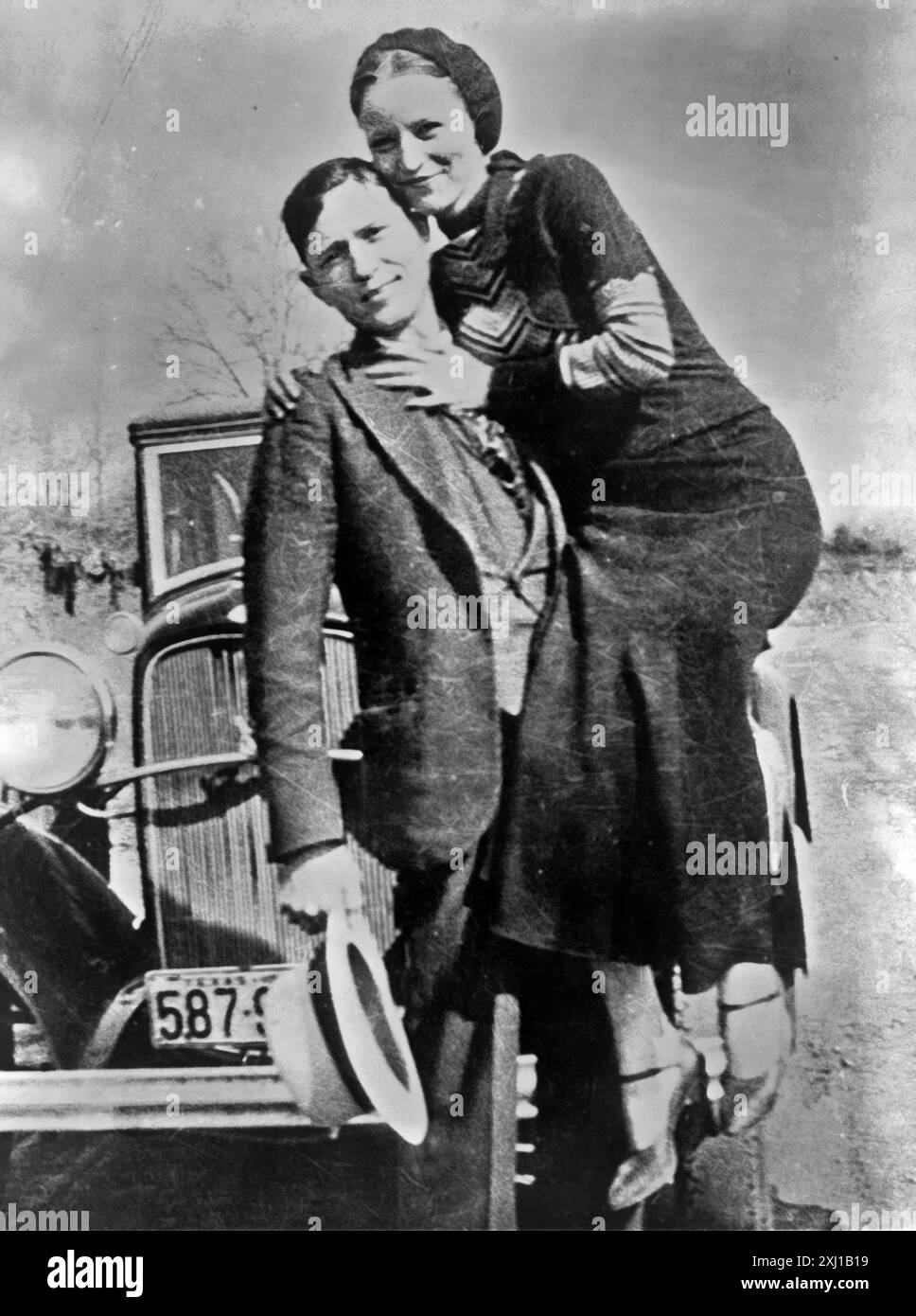 Bonnie Parker und Clyde Barrow, irgendwann zwischen 1932 und 1934, als sie Mord, Raub und Entführung in Arkansas umfassten Stockfoto