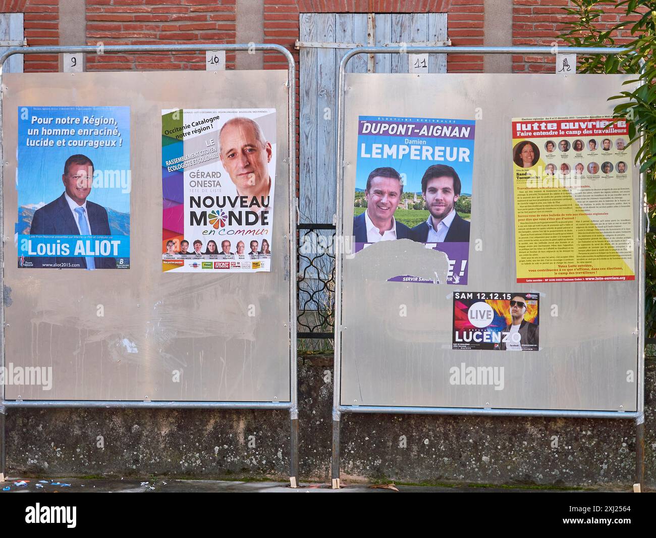 Französische Wahlplakate 2015 - Languedoc - Roussillon - Midi Pyrenäen Stockfoto
