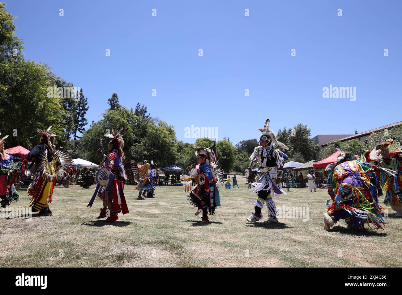 The Powwow im Rocky Young Park auf dem Pierce College Campus in Woodland Hills, Kalifornien, am 22. Juni 2024. Foto: Raquel G. Frohlich. Stockfoto