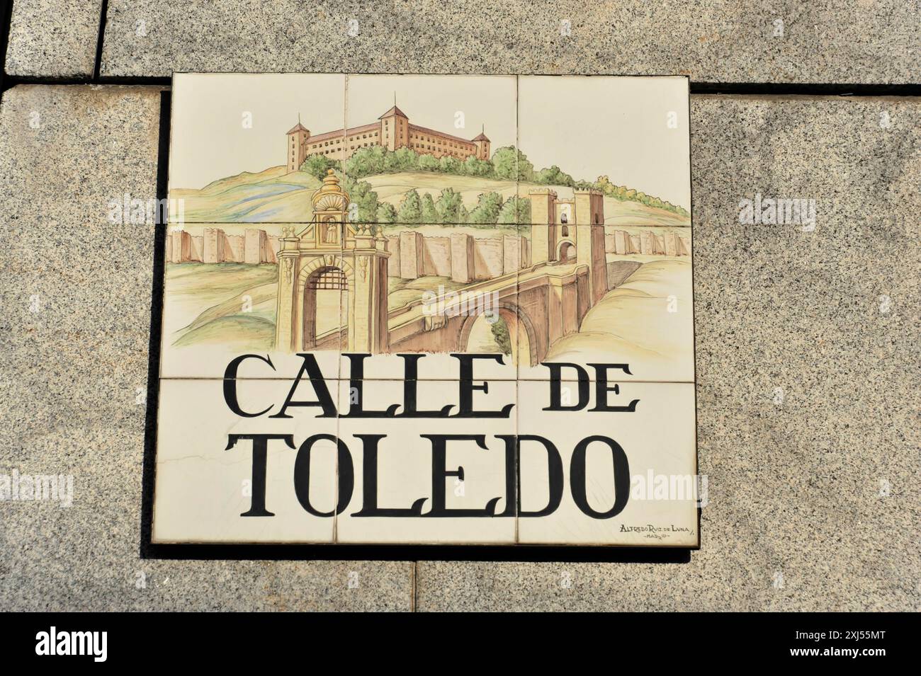 Madrid, Spanien, Europa, Mosaik auf einer Mauer zeigt einen historischen Blick auf Toledo Stockfoto