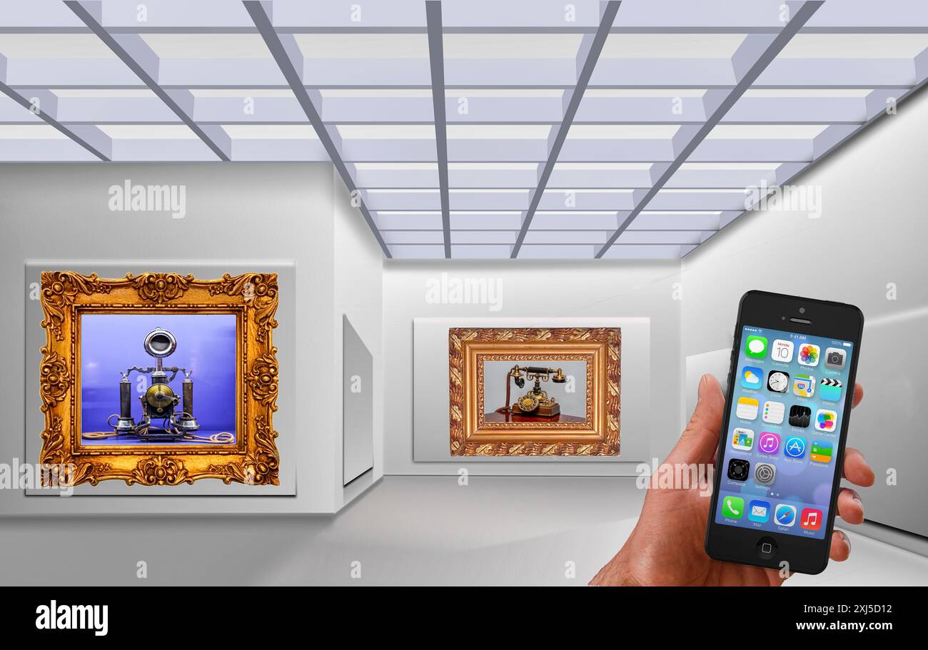 Symbolisches Bild, Telefon, Mobiltelefon, Smartphone, Fortschritt, Zukunft, alte Zeiten, Innovation, Nostalgie, technologischer Wandel, Industrie, Telefonie Stockfoto