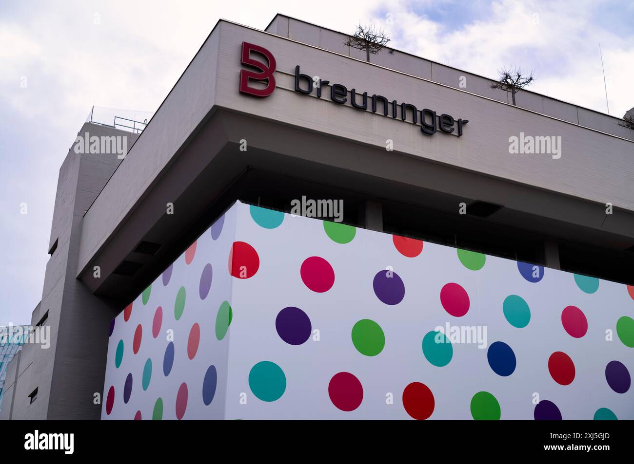 Breuninger Kaufhäuser, Hauptniederlassung der Kaufhäuser, Logo, Markt, Stuttgart, Baden-Württemberg, Deutschland Stockfoto