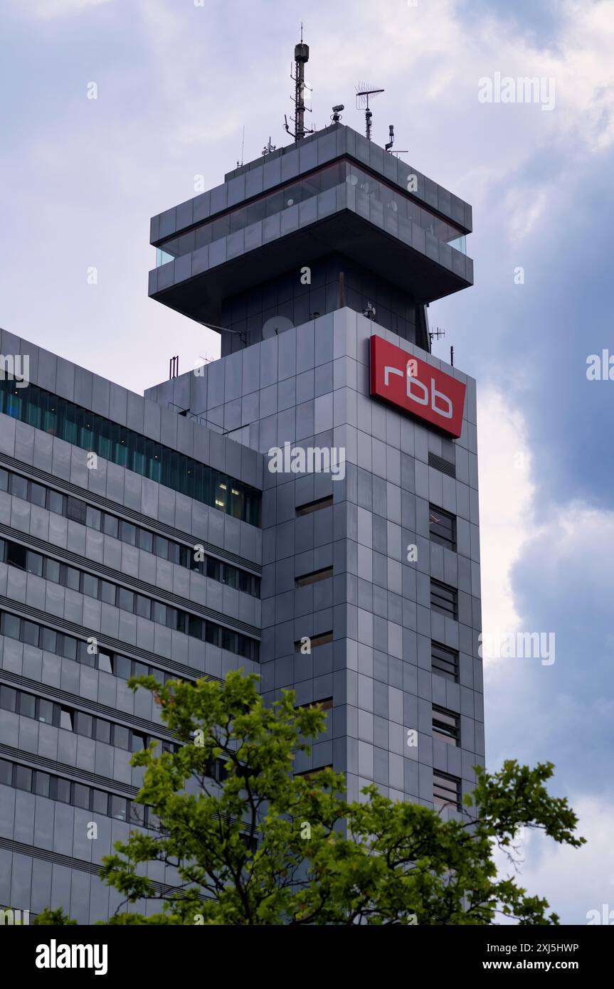 RBB-Hochhaus, Rundfunk Berlin Brandenburg, Logo, Westend, Charlottenburg, Berlin, Deutschland Stockfoto