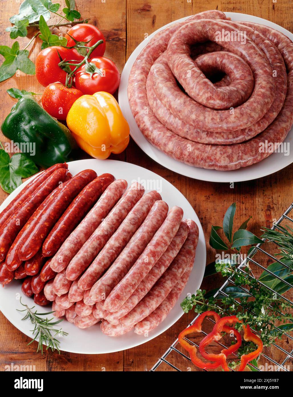 Vielzahl von Rohwurst Stockfoto