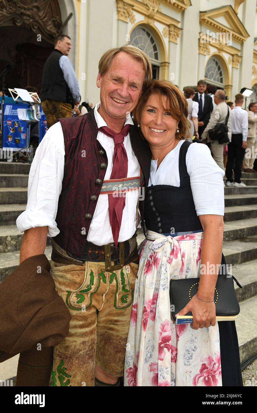 markus-wasmeier-und-gitti-wasmeier-beim-sommerempfang-vom-bayerischen