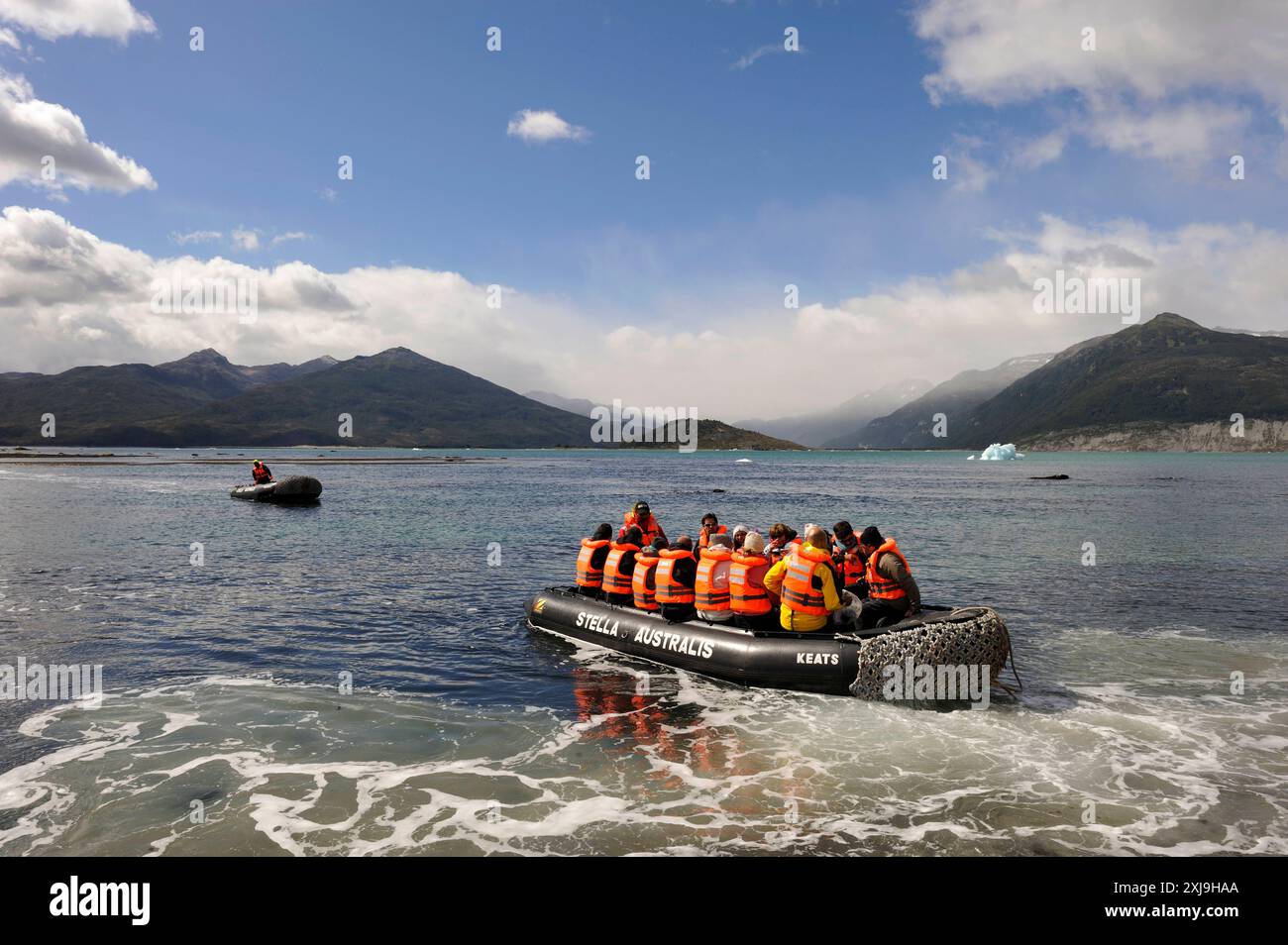 Landung mit einem Sternzeichen in Ainsworth Bay, Alberto de Agostini Nationalpark, Feuerland, Patagonien, Chile, Südamerika Copyright: GOUPIxCHRISTIA Stockfoto