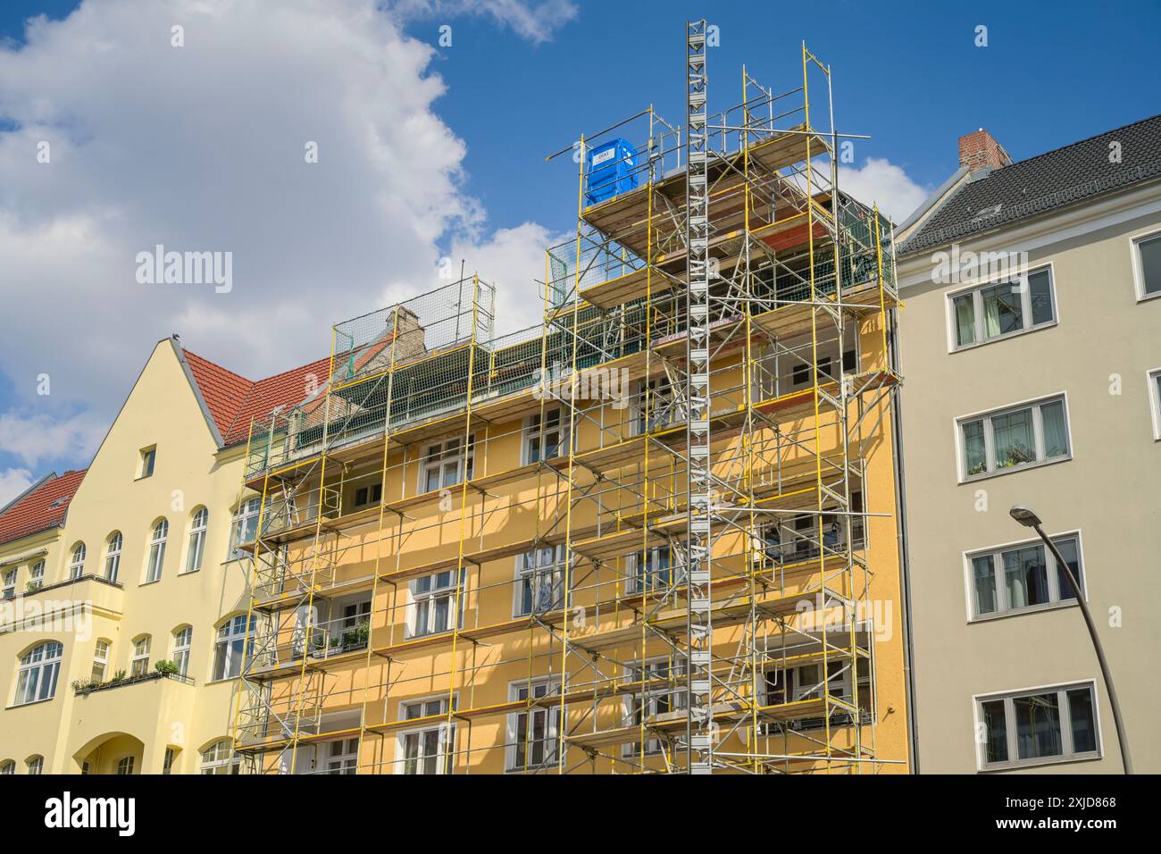 Baustelle, Ausbau Dachgeschoß, Altbau, Hauptstraße, Schöneberg, Tempelhof-Schöneberg, Berlin, Deutschland Stockfoto