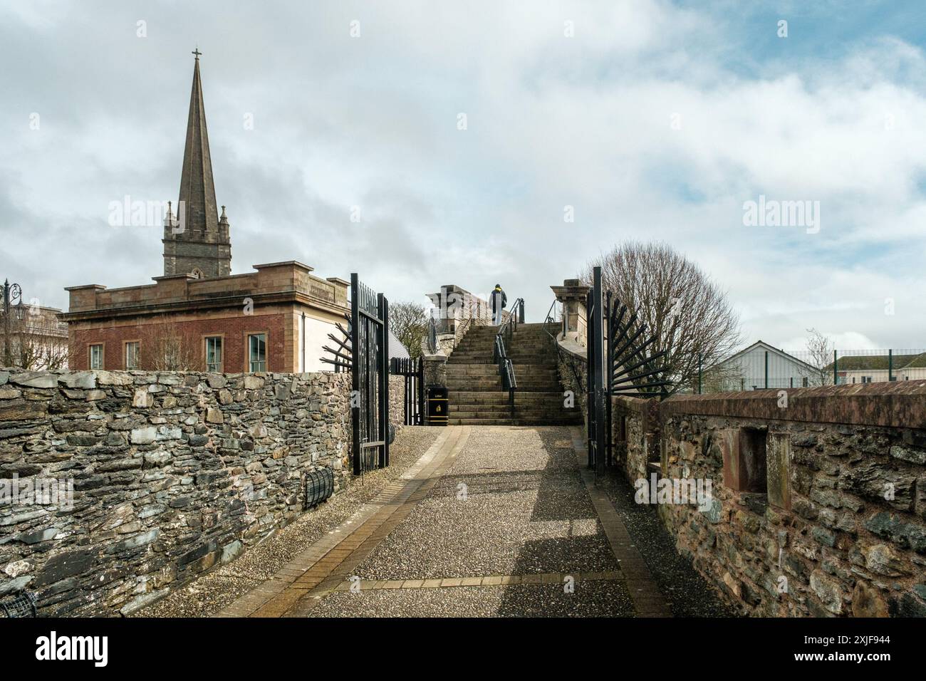 Derry / Londonderry City Wall Path Stockfoto