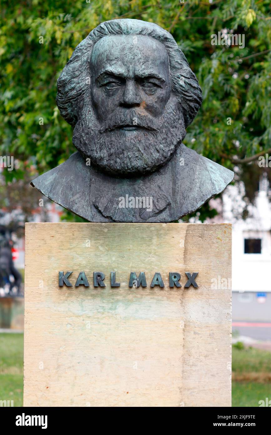 Karl Marx Buste/ Skulptur, Dessau (nur für redaktionelle Verwendung. Keine Werbung. Referenzdatenbank: http://www.360-berlin.de. © Jens Knappe. Bildq Stockfoto