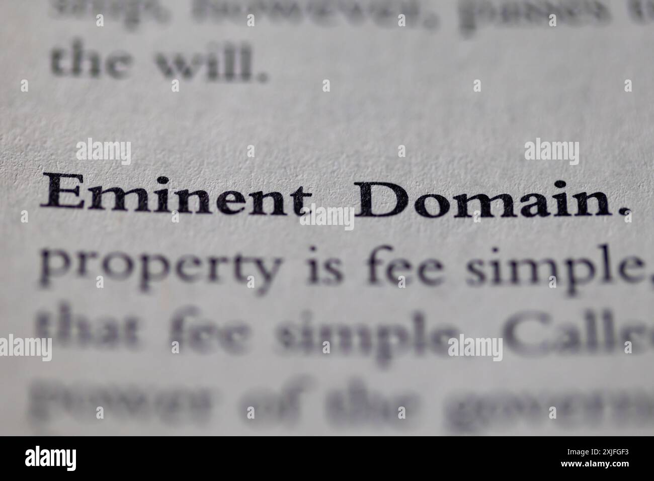 Eminent Domain, die im Text auf der Seite als visuelle Hilfe oder als Referenz für das Wirtschaftsrecht gedruckt wird Stockfoto