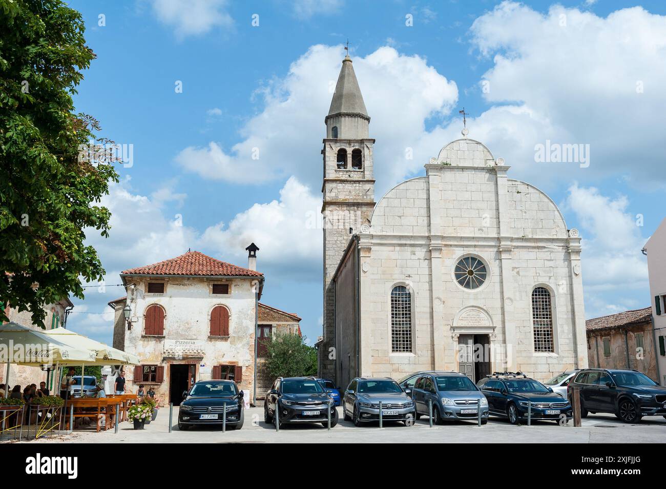 Kirche St. Vincent in Svetvincenat, Kreis Istrien, Kroatien Stockfoto