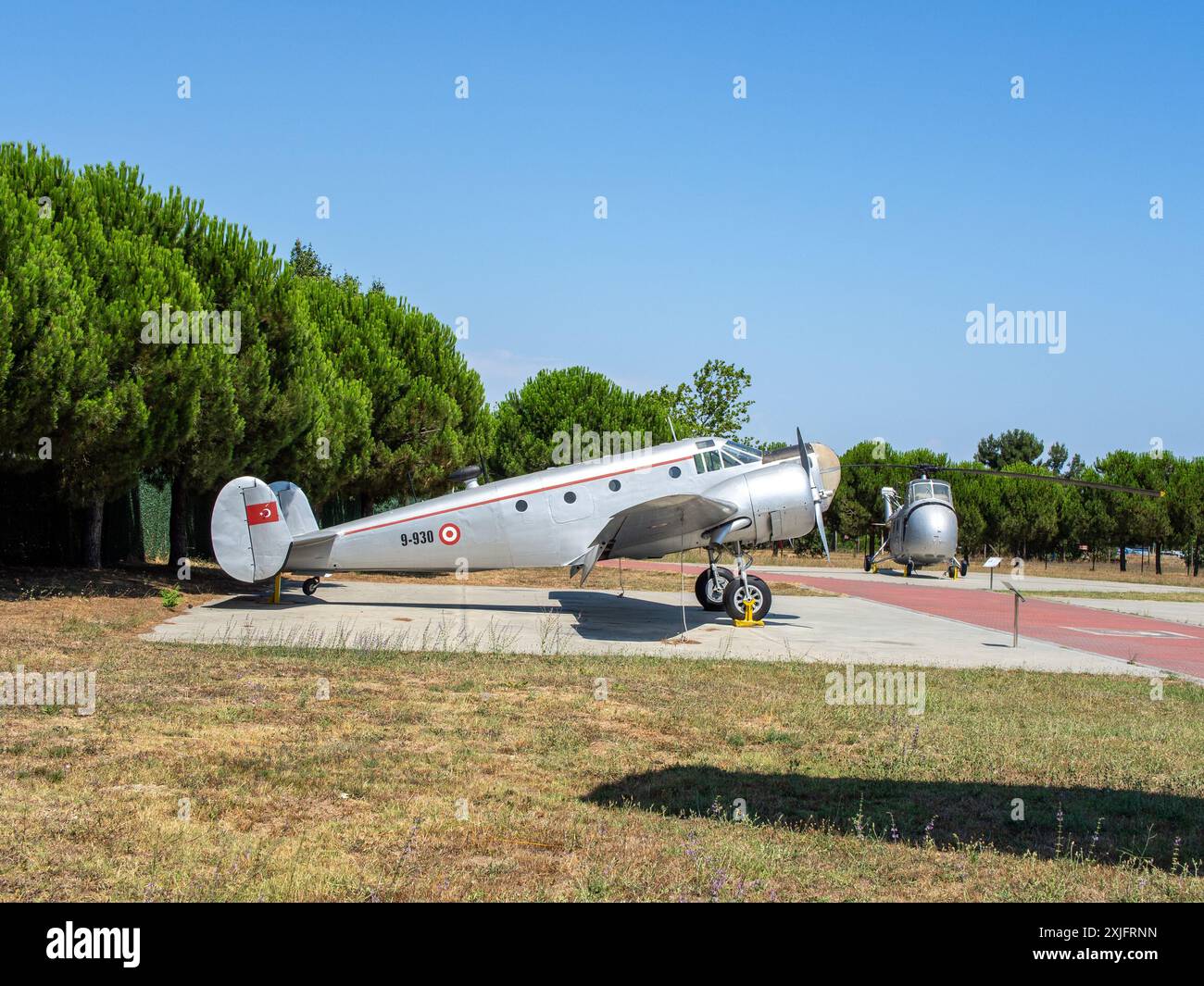 Türkische Luftwaffe Beech AT-11 Kansan Stockfoto