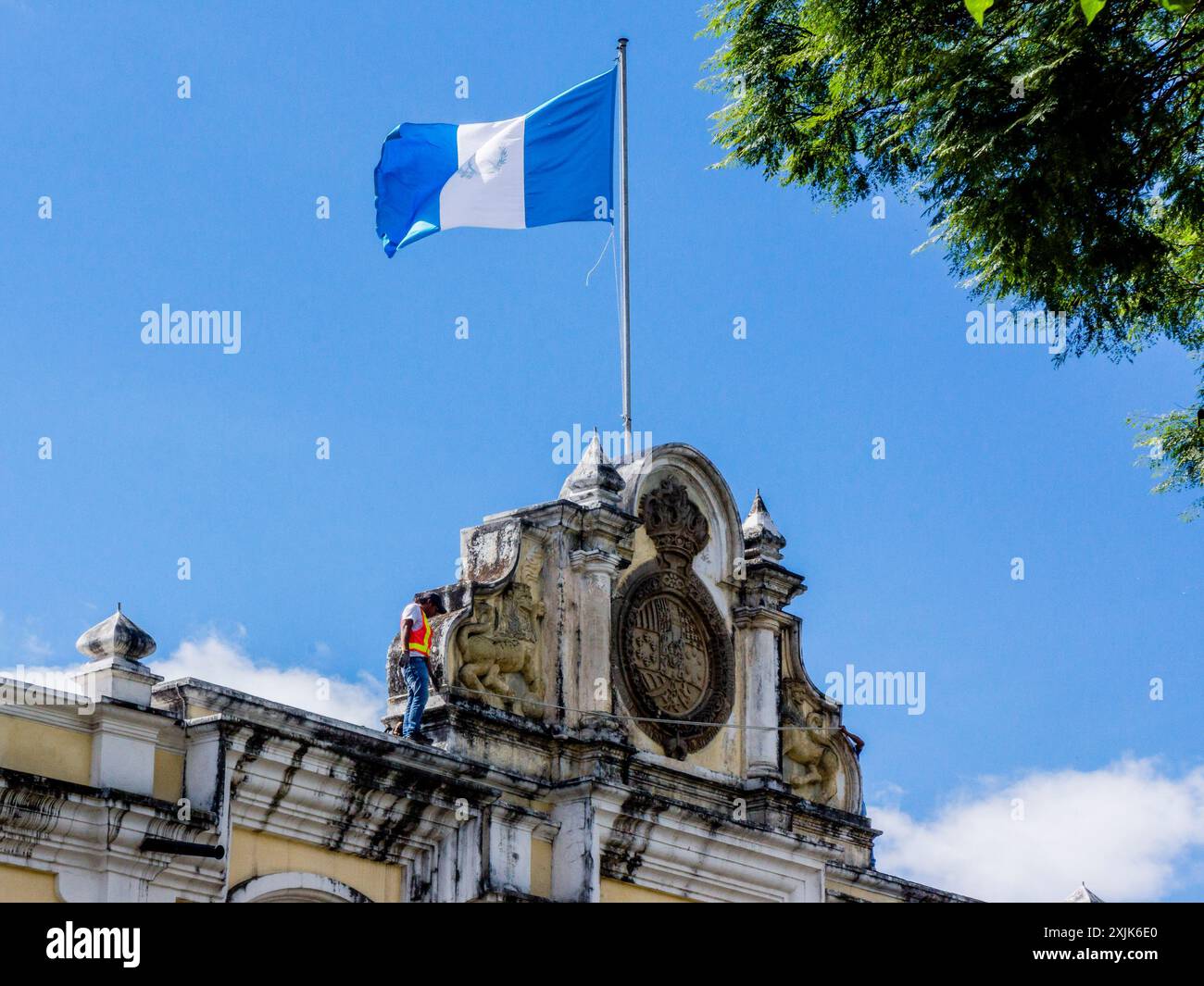 Flagge von Guatemala, Antigua Guatemala, Departement Sacatepéquez, Guatemala, Zentralamerika Stockfoto