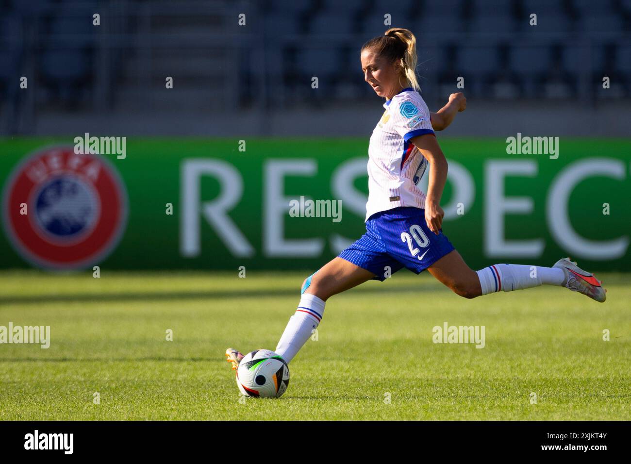 Kaunas, Litauen, 17. Juli 2024. Lola Gstalter (Frankreich) im Spiel der UEFA-U19-Meisterschaft 2023/2024 in der Gruppe A zwischen Litauen und Frankreich im Darius- und Girenas-Stadion in Kaunas, Litauen. Juli 2024. Quelle: Nikola Krstic/Alamy Stockfoto