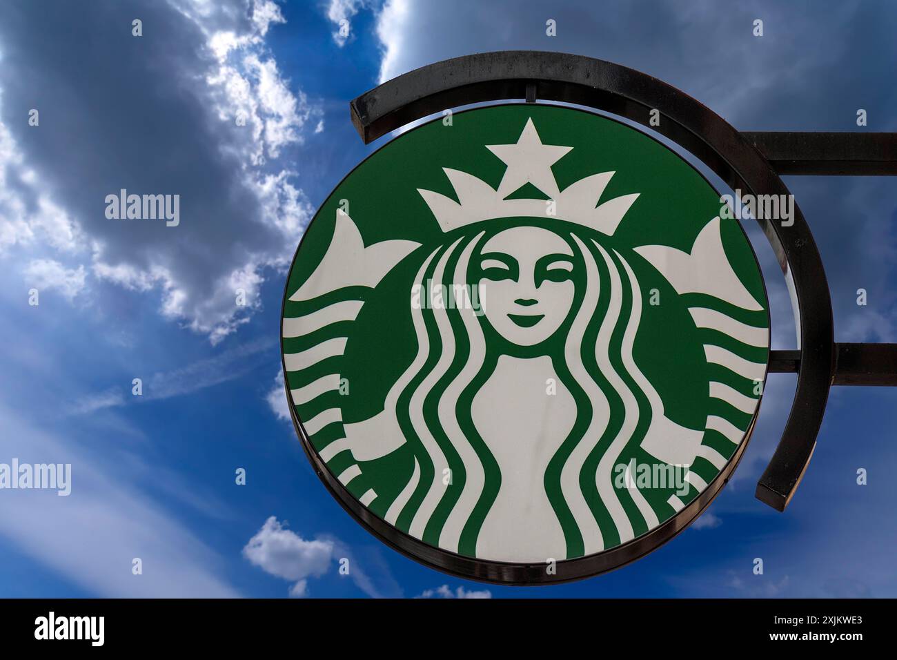 Logo der Café-Kette Starbucks, Bayern, Deutschland Stockfoto