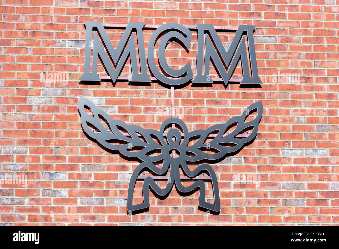 Logo der Luxusmarke MCM Stockfoto