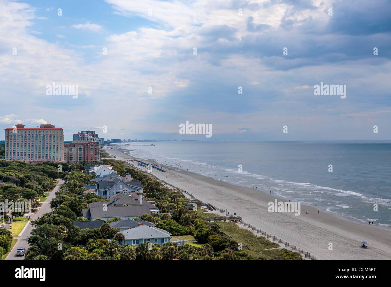 High Shot mit Blick auf Myrtle Beach und den Atlantik, South Carolina, USA Stockfoto