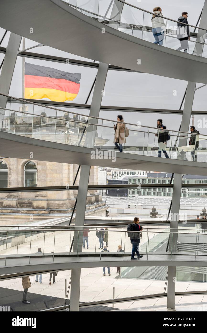 Reichstagskuppel, entworfen vom Architekten Norman Foster, Berlin, Bundesrepublik Deutschland Stockfoto