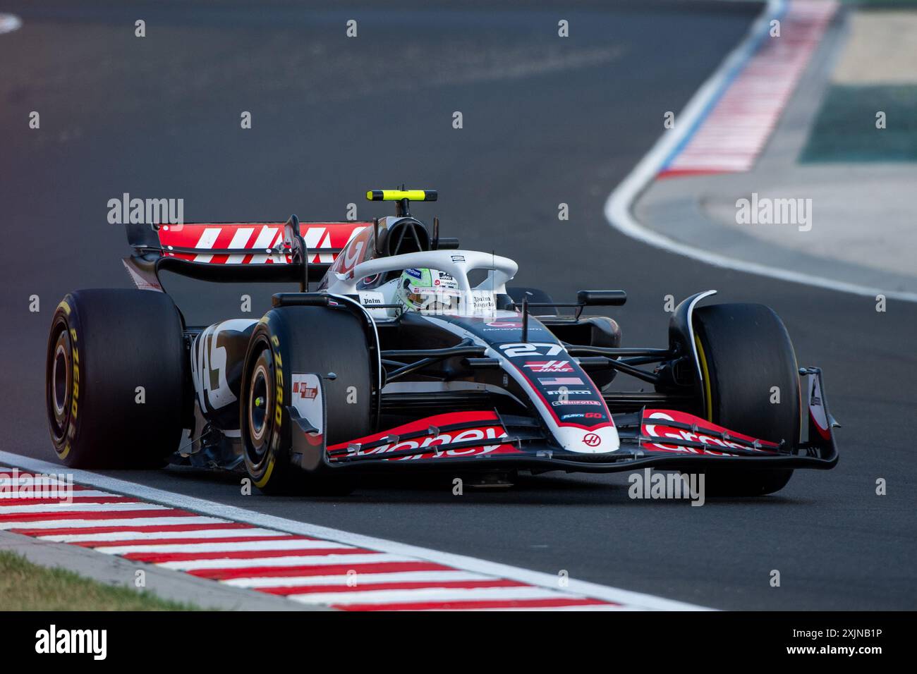 Nico Huelkenberg (MoneyGram Haas F1 Team, Deutschland, #27) im Haas VF-24, HUN, Formel 1 Weltmeisterschaft, Grand Prix von Ungarn, Hungaroring, Freies Training, 19.07.2024 Foto: Eibner-Pressefoto/Michael Memmler Stockfoto