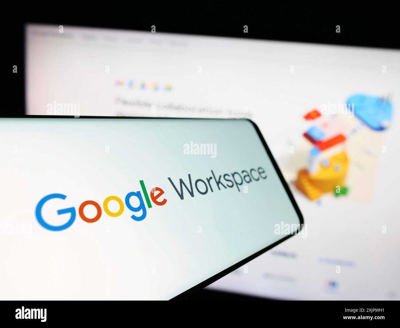 Stuttgart, 23.09.2023: Mobiltelefon mit Logo der Business-App-Software Google Workspace auf dem Bildschirm vor der Website des Unternehmens. Konzentrieren Sie sich auf Stockfoto