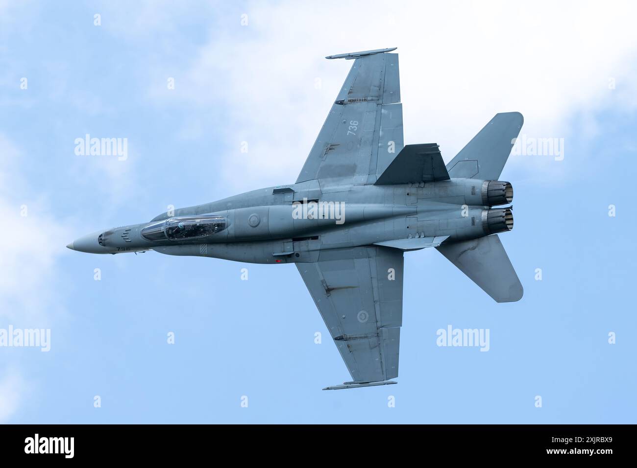 McDonnell Douglas CF-188A Hornet des 425 TAKTISCHEN KAMPFFLUGZEUGGESCHWADERS/CF-18 DEMO-TEAMS Royal Canadian Air Force während des Royal International Air Tattoo 2024 bei RAF Fairford, Cirencester, Großbritannien, 19. Juli 2024 (Foto: Cody Froggatt/News Images) Stockfoto