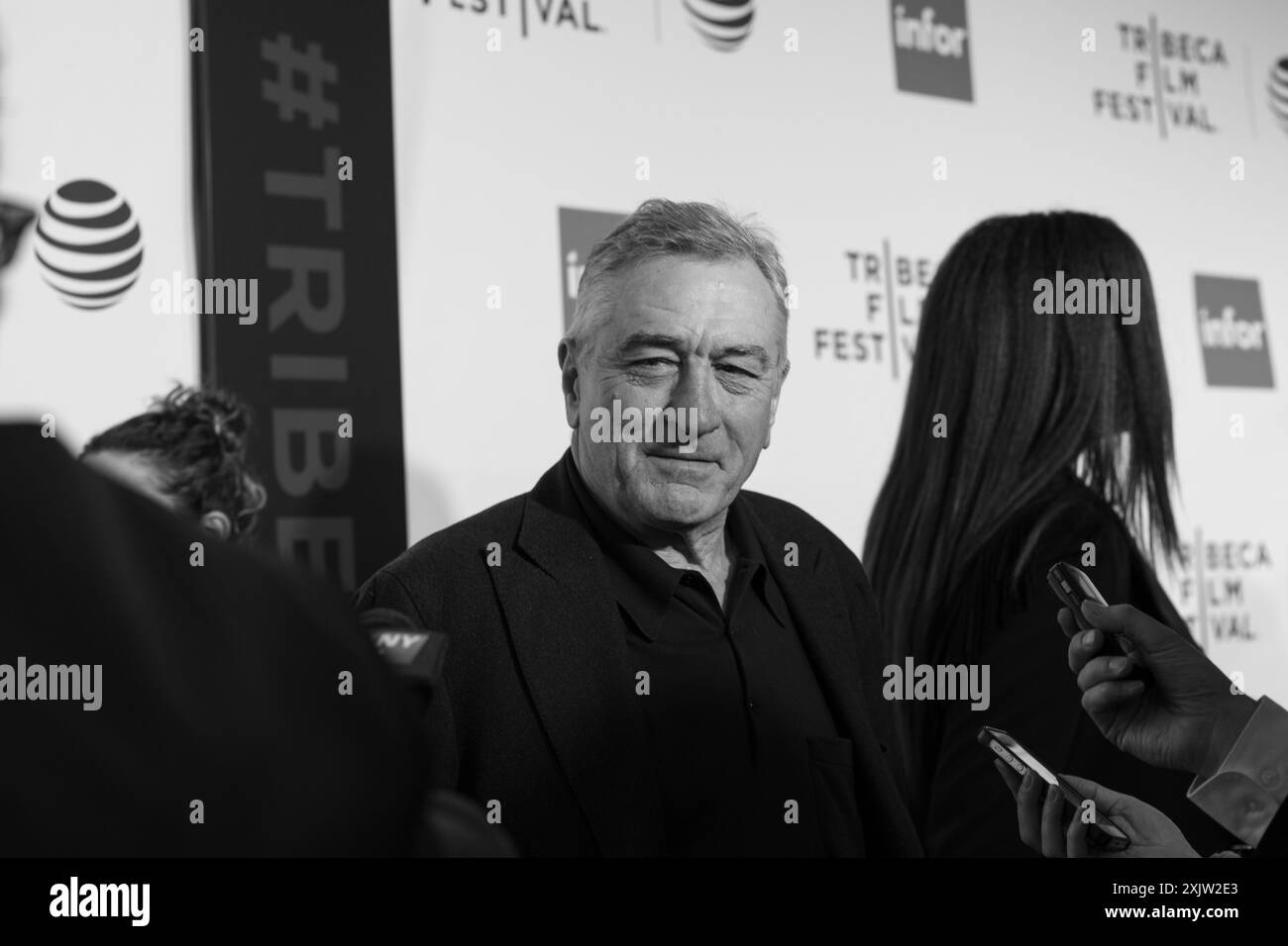 April 2016 - New York City, USA: Robert de Niro nimmt an der Vorstellung zum 40. Jahrestag des „Taxi Driver“ während des 15. Tribeca Film Festivals (© Mi Stockfoto