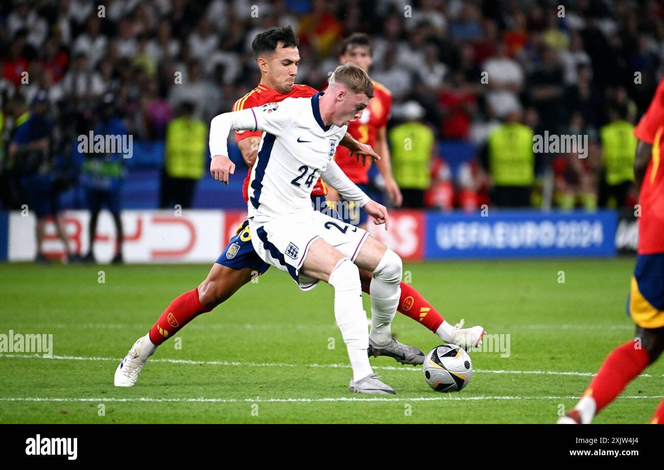 Fussball, Europameisterschaft, EURO 2024, Finale, Olympiastadion Berlin: Spanien - England 2:1; Cole Palmer (eng), Martin Zubimendi (SPA). Aktion Stockfoto