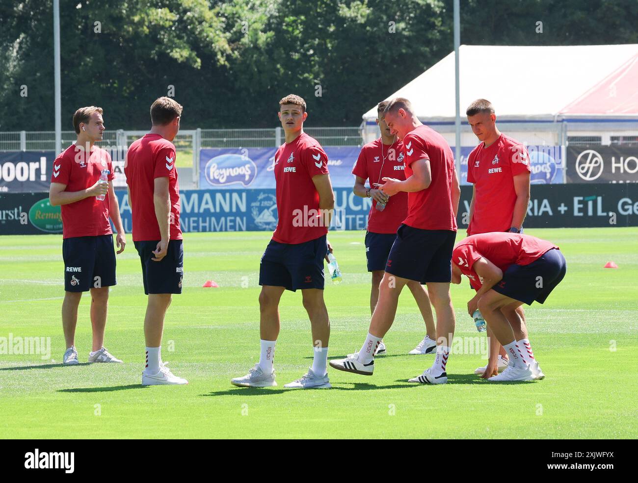 FC-Spieler vor dem Spiel, Fussball, Testspiel, Saison 2023-24, 20.07.2024 Foto: Eibner-Pressefoto/Jörg Niebergall Stockfoto