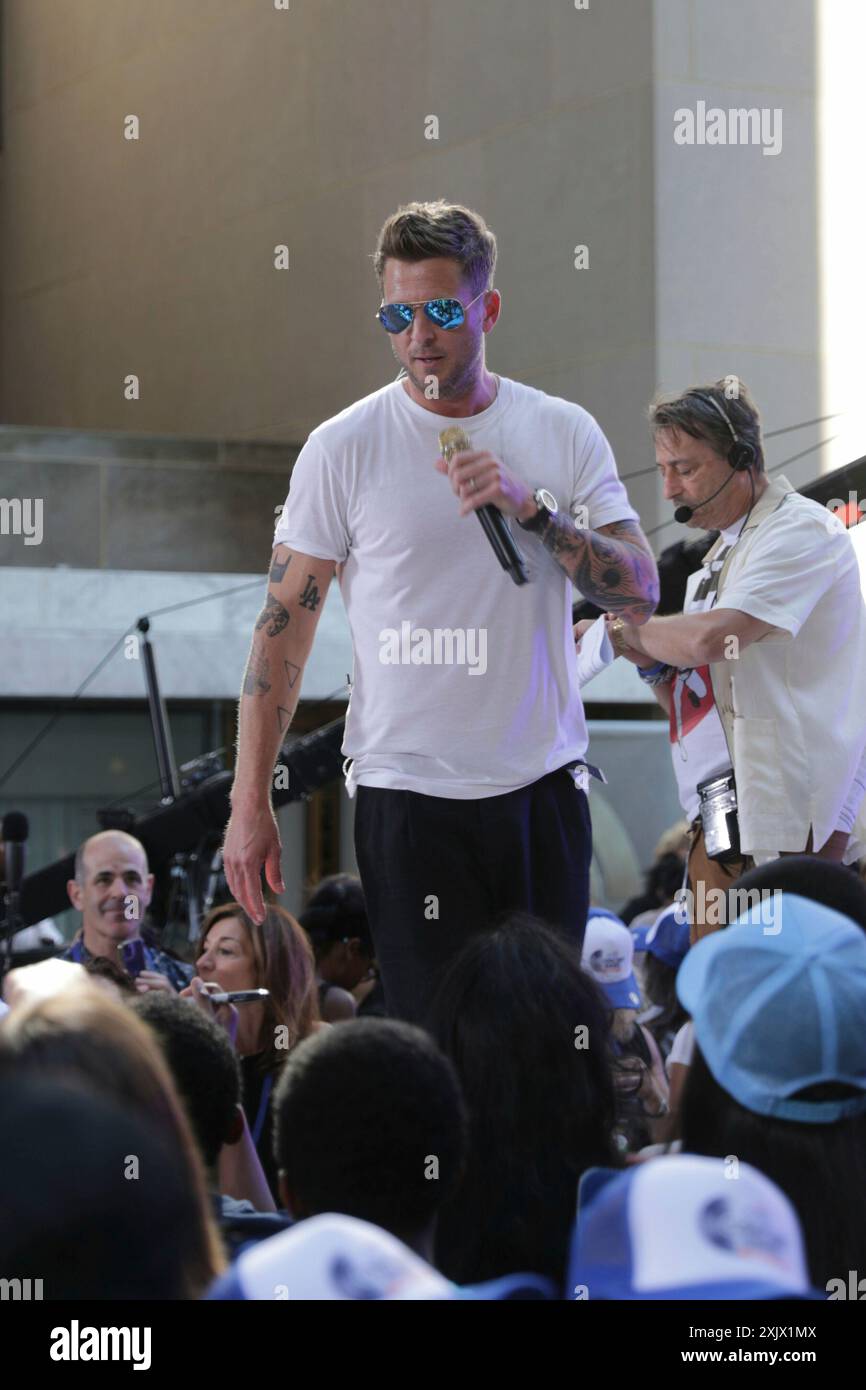 New York, USA, 19. Juli 2024: Ryan Tedder tritt während der OneRepublic auf der NBCs Today Show im Rockefeller Center in New York City auf. Foto: Giada Papini Rampelotto/EuropaNewswire nur zur redaktionellen Verwendung. Nicht für kommerzielle ZWECKE! Stockfoto