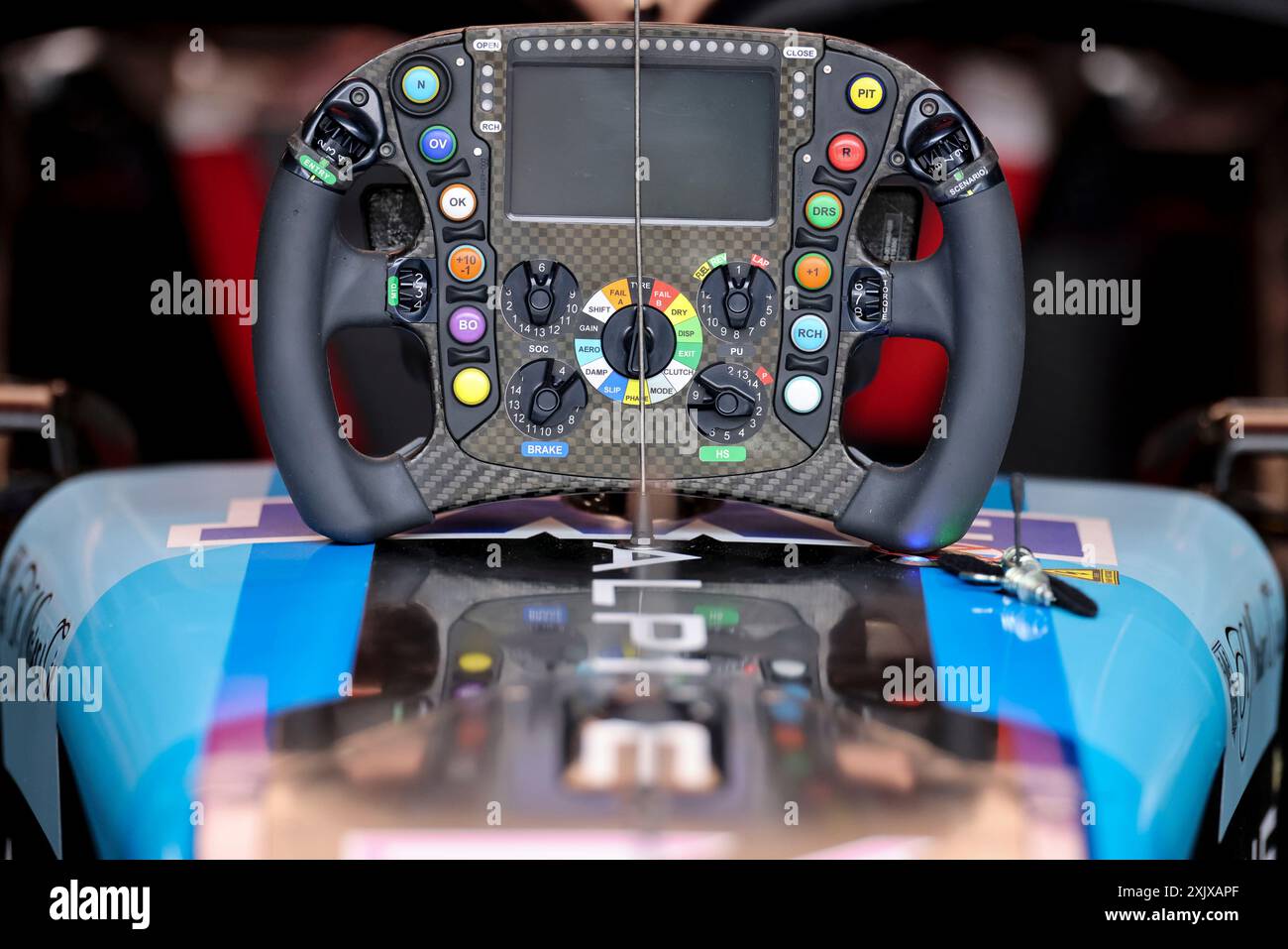 Mogyorod, Ungarn. Juli 2024. Formel 1 großer Preis von Ungarn in Hungaroring, Ungarn. Abgebildet: Lenkrad des Alpine A524 des BWT Alpine F1 Teams © Piotr Zajac/Alamy Live News Stockfoto