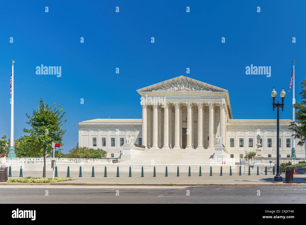 Der Oberste Gerichtshof der Vereinigten Staaten in Washington DC an einem sonnigen Tag, USA Stockfoto