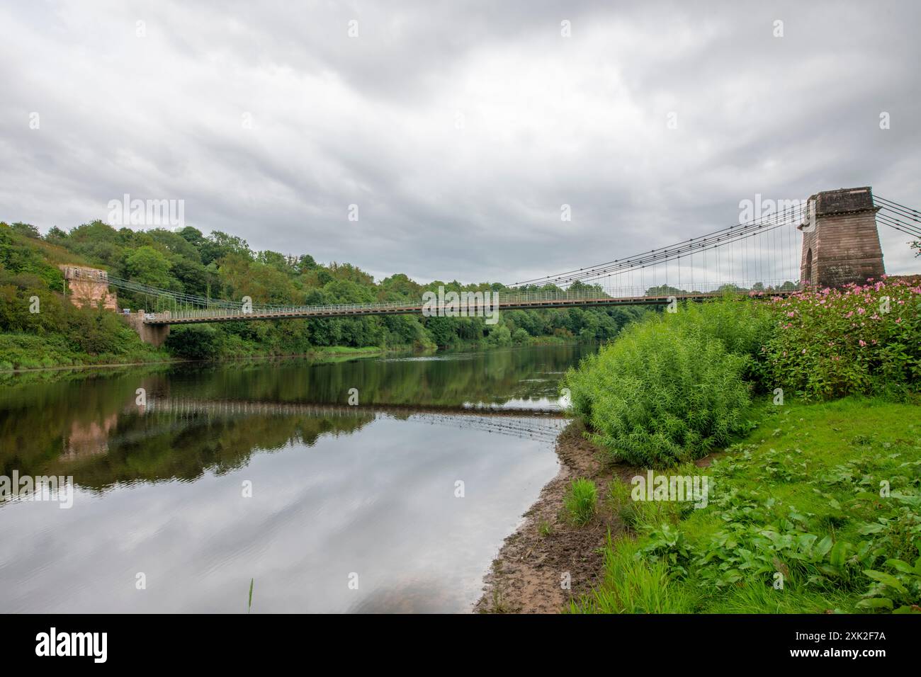 Verbindungskettenbrücke Stockfoto