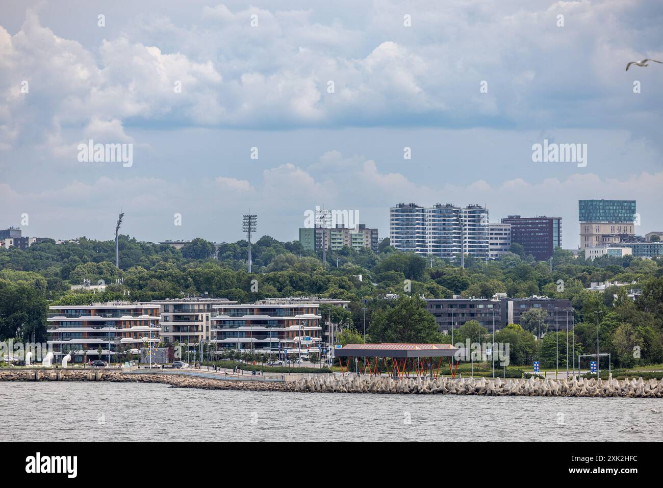 Skyline von Tallinn von der Ostsee aus gesehen Stockfoto