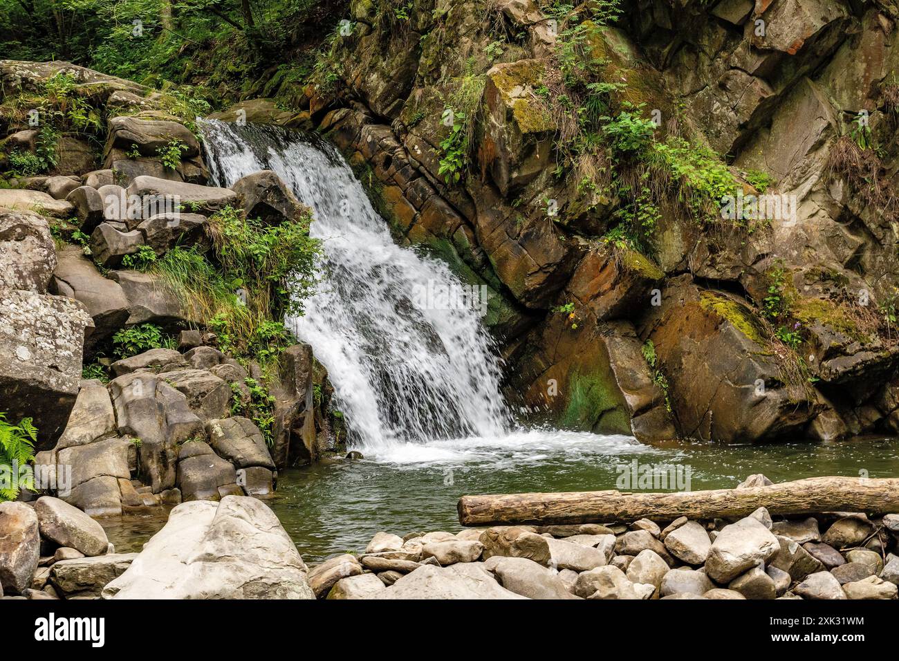 Wasserfall in Szczawnica (Polen) Stockfoto