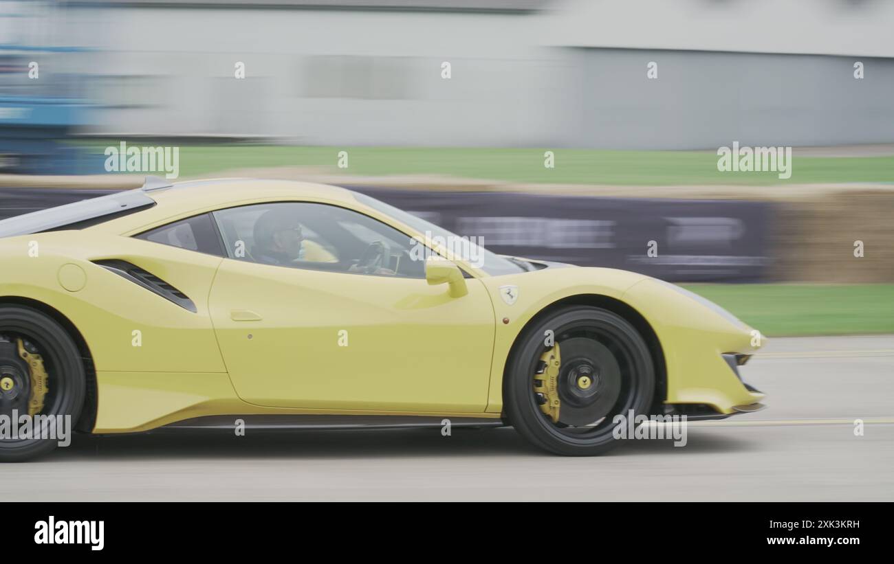 Supercar fest 2024 Sportwagen, Super Cars und Hyper Cars in Bewegung Stockfoto