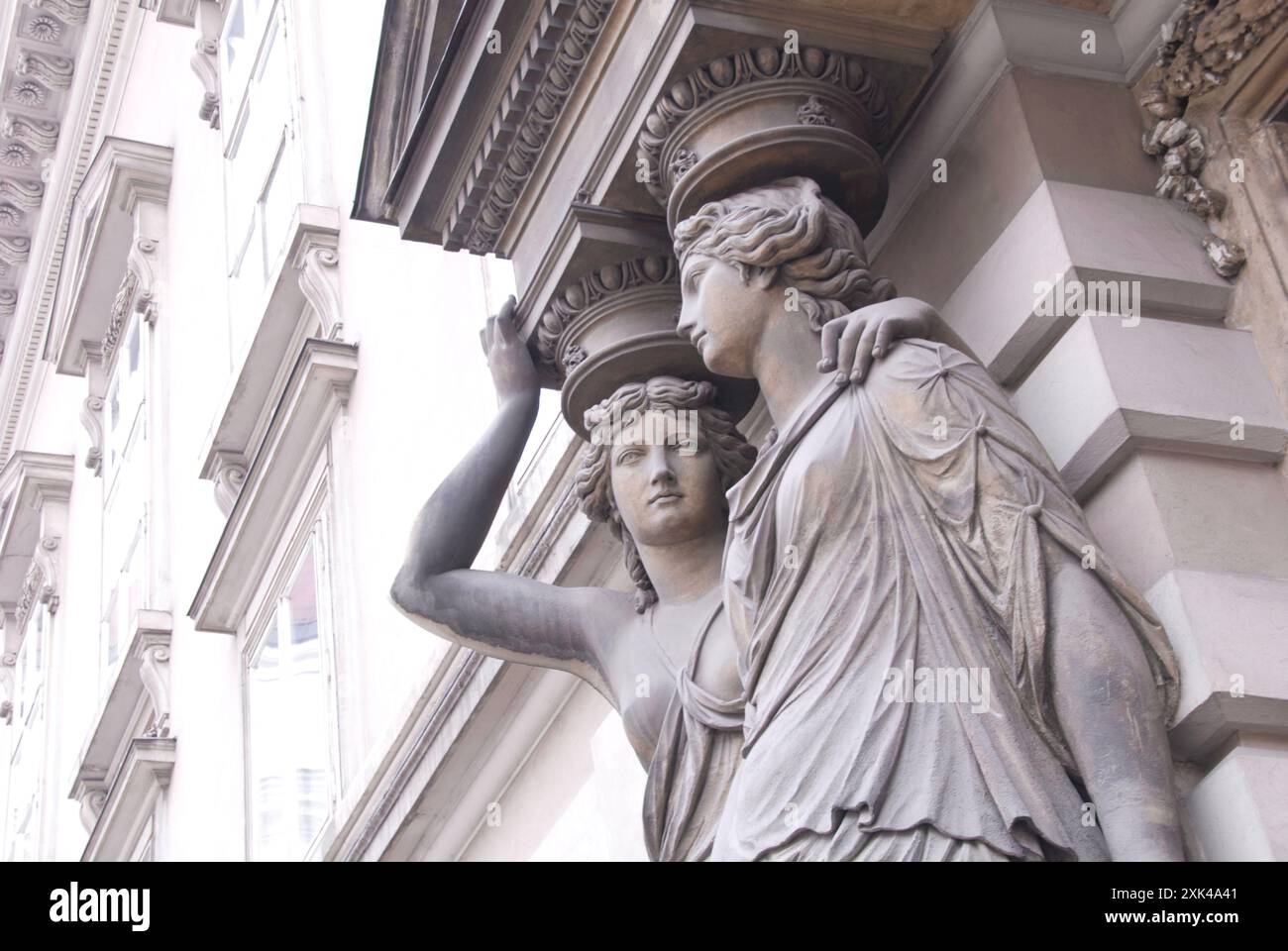 Palais Pallavicini Skulptur Details - erbaut 1784 in Wien, Österreich Stockfoto