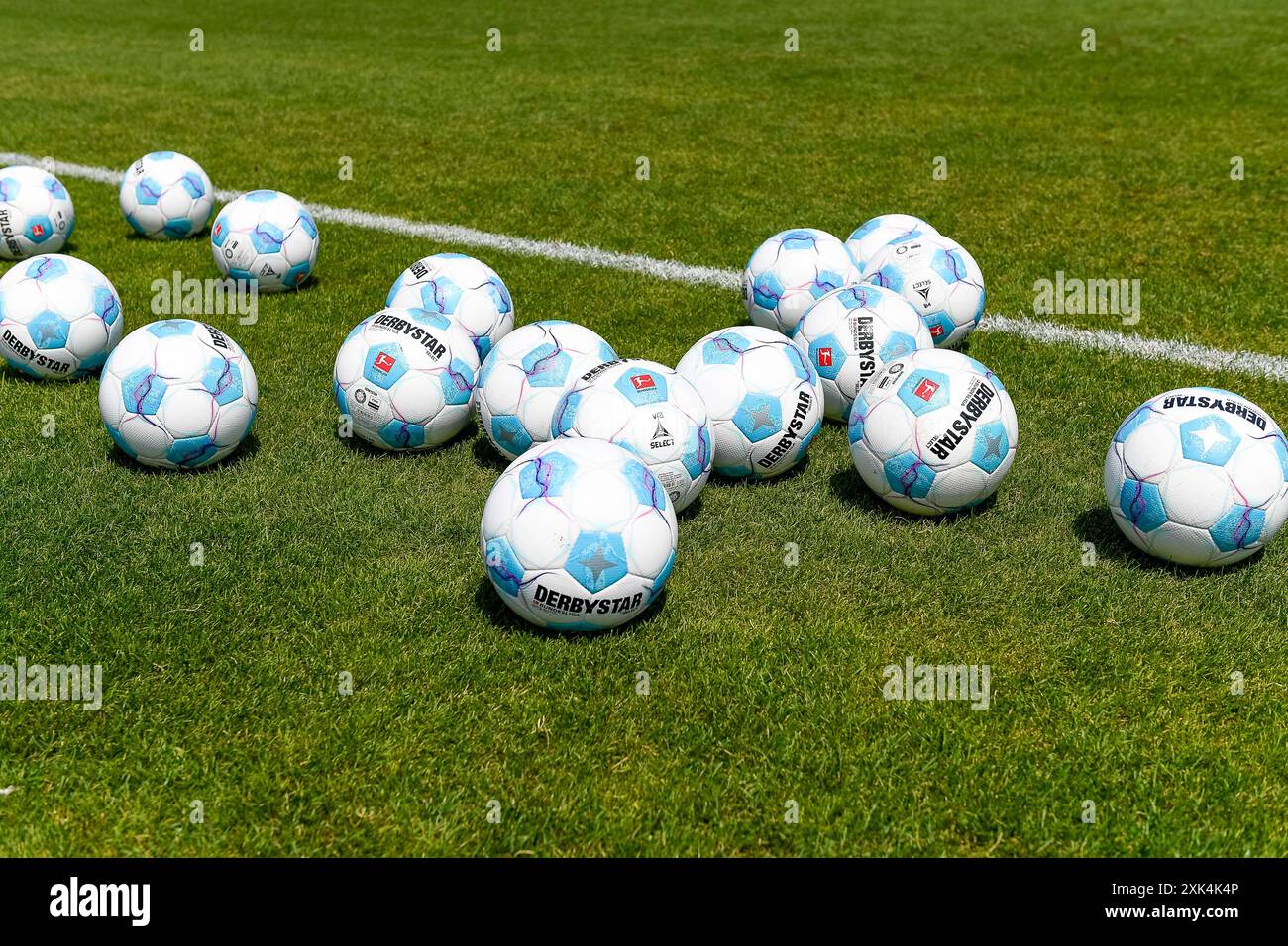 Spielball Derbystar,VFB Stuttgart vs. Fortuna Sitthard, Fussball, Freundschaftsspiel Europa, 2024/2025, 20.07.2024, Foto: Eibner-Pressefoto/Bernd Leitner Stockfoto