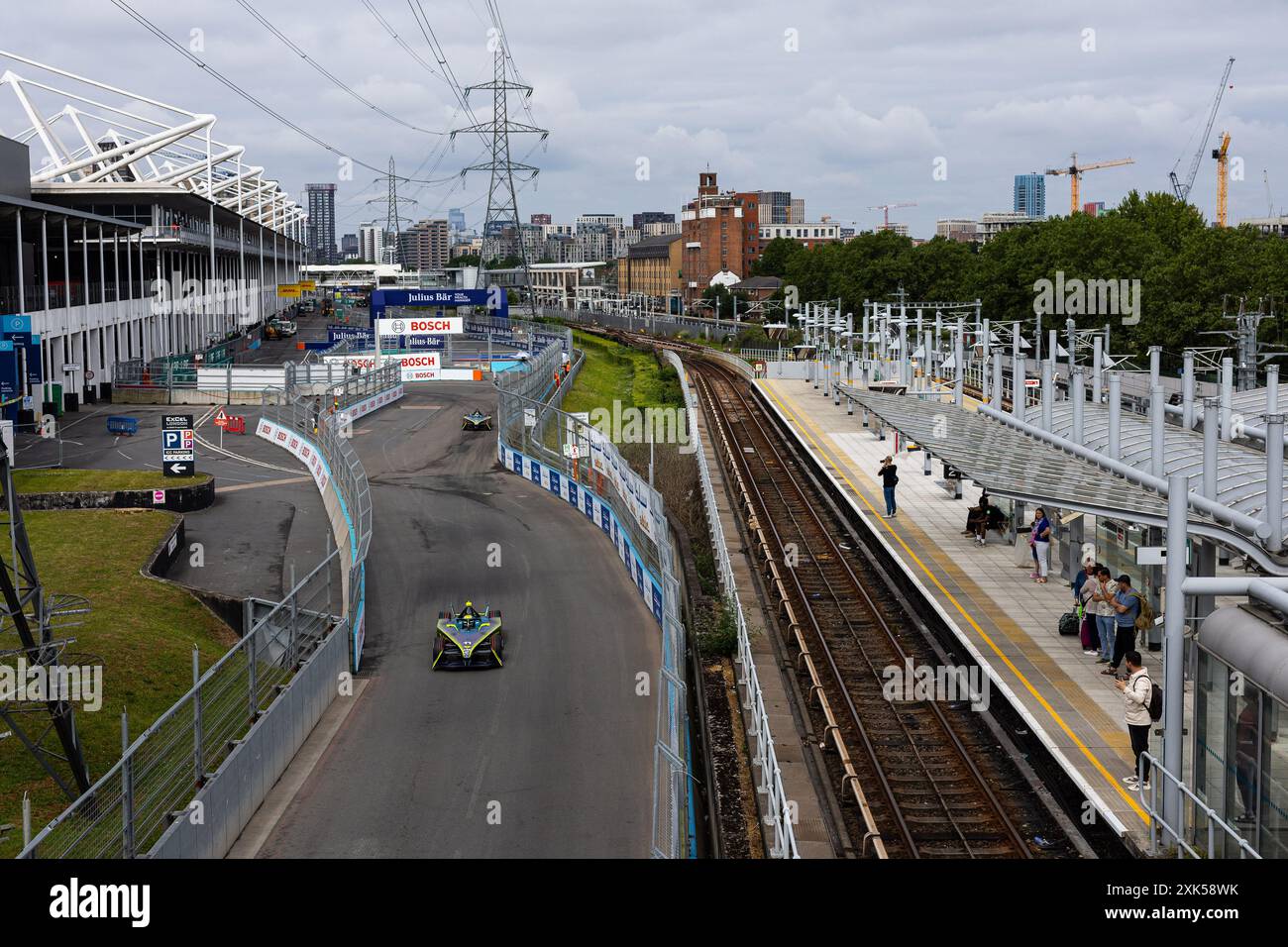 11 DI GRASSI Lucas (BH), ABT CUPRA Formula E Team, Mahindra M9Electro, Aktion beim Hankook London ePrix 2024, 10. Treffen der ABB FIA Formel E Weltmeisterschaft 2023-24, auf der Excel London vom 18. Bis 21. Juni 2024 in London, Großbritannien Stockfoto