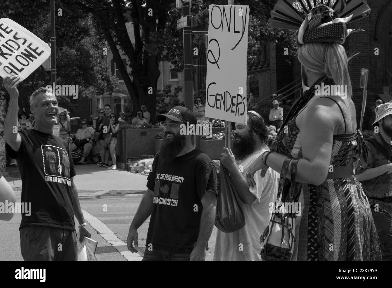 Demonstranten bei der Pride London Ontario Parade Stockfoto