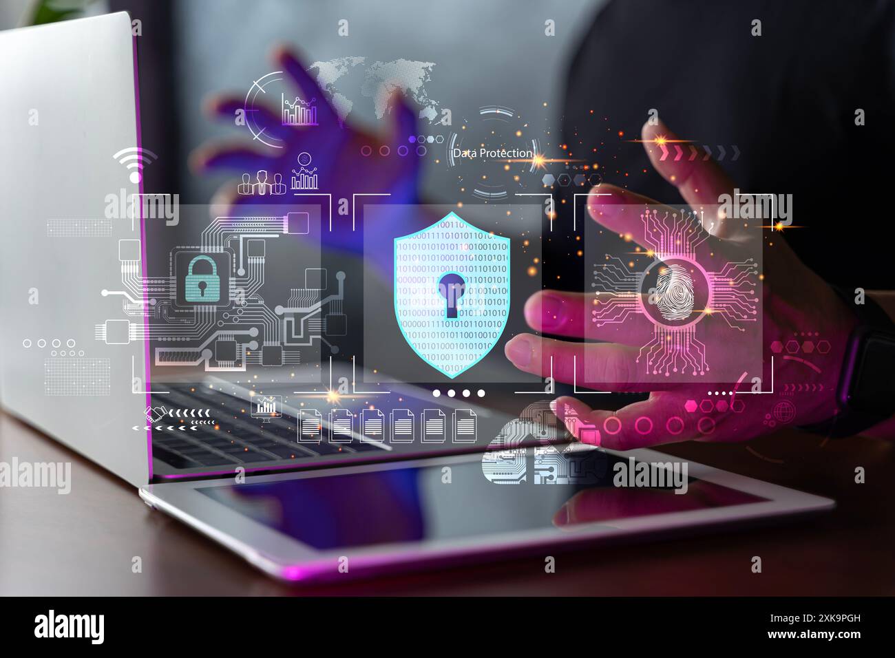 Datenschutz vor Hackern. Netzwerksicherheitssystem. Personenbezogene Daten auf dem Tablet. Technologie-Services für Informations- und Cybersicherheit. Interner Stockfoto